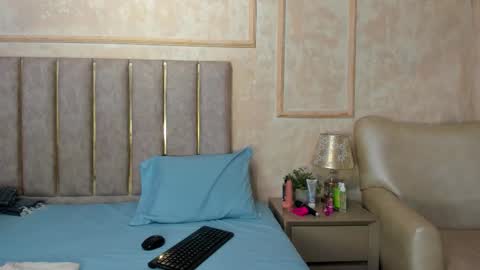 Miaasummer online show from March 24, 11:49 am