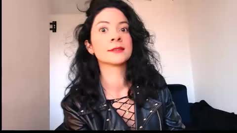 miabeautyxxx online show from February 10, 1:14 pm