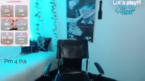 Snapshot of miablack_k chatting on January 9, 10:31 pm miablack_k online show from January 9, 10:31 pm