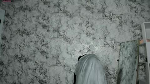 Mia online show from March 18, 8:37 pm