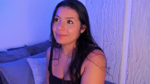 IG Yojanagomez  online show from October 7, 7:43 pm