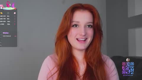 Mia online show from November 25, 3:11 pm