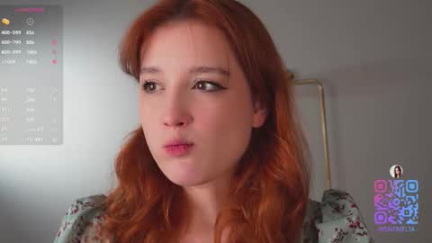 Mia online show from December 16, 1:39 pm