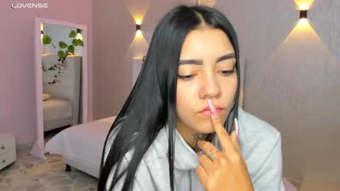 Mia Gomez online show from March 8, 12:20 pm