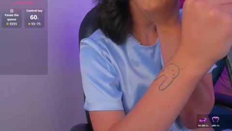 Mia Connor online show from October 19, 7:40 pm