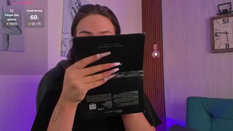 Mia Connor online show from October 5, 7:32 pm