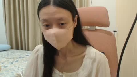 miahchan68 online show from April 1, 2:36 pm