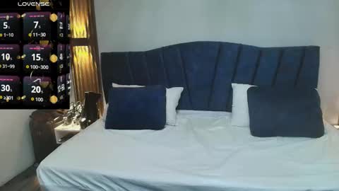 MIA HOTMEZ online show from October 12, 11:58 am