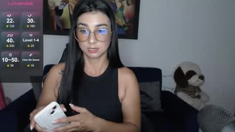 Alejandra khalifa online show from December 31, 7:40 pm