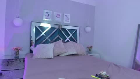 Mia Khalifa online show from March 9, 11:36 am