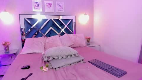 Mia Khalifa online show from March 12, 5:38 pm