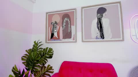 Mia Khalifa online show from October 6, 3:35 am