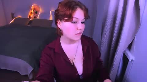 mialacrice online show from July 3, 6:34 pm