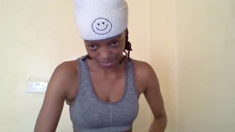 Muffin online show from June 5, 2:40 am