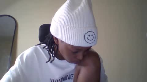 Muffin online show from March 20, 2:22 pm