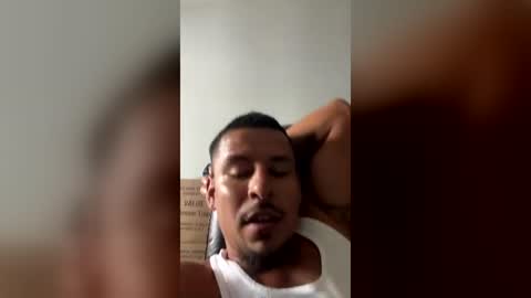 miamiclos1 online show from July 27, 7:00 pm