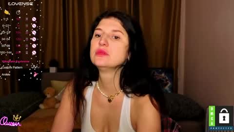 Alianna online show from May 31, 8:13 am