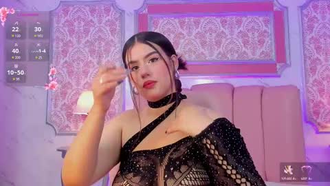 Snapshot of miamontoya chatting on March 7, 2:12 pm Mia   -5 7001400 Follow  online show from March 7, 2:12 pm