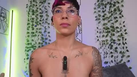 Mia Morgann online show from May 12, 4:05 pm