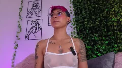 Mia Morgann online show from October 18, 2:32 pm