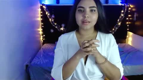 Mia Peyton   online show from December 7, 5:04 pm