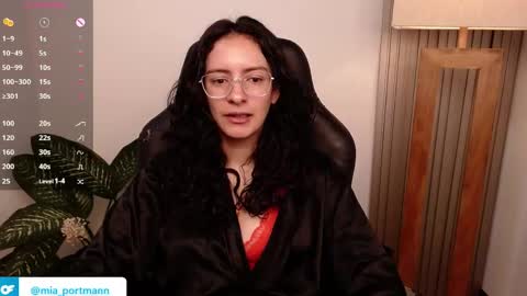 MIAPORTMANN online show from April 14, 9:34 am