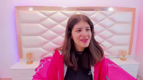 Sweetie Mia online show from March 7, 12:23 pm