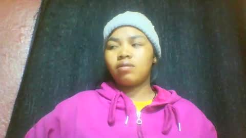 miarii online show from June 18, 4:40 am