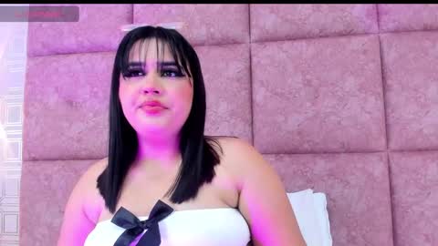 Mia Torres  online show from February 28, 10:50 pm