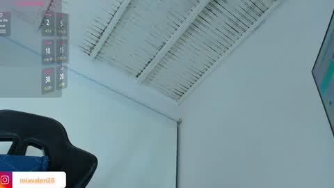 Miaa valentinaaa online show from February 6, 3:48 am