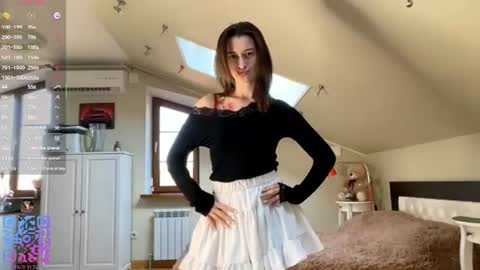 Emily online show from June 13, 1:32 pm
