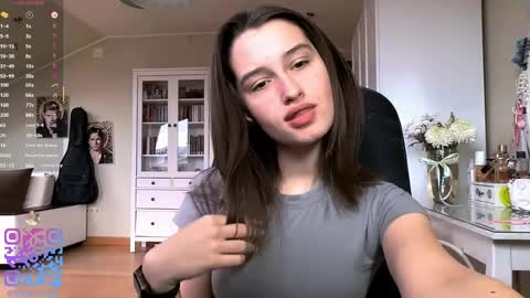 Emily online show from April 12, 2:21 pm