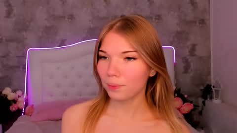 MichaelaFoxx online show from November 22, 1:20 pm