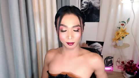 michaelagoddess online show from April 27, 6:16 pm