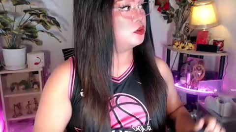 Michelle online show from October 18, 12:09 pm