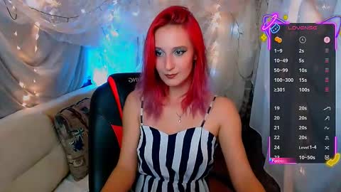 Snapshot of michelleevie chatting on October 19, 10:25 pm Agatha online show from October 19, 10:25 pm