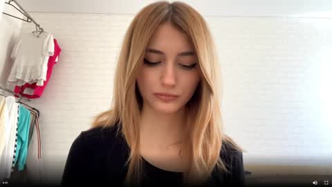 Jenny online show from May 7, 8:32 am