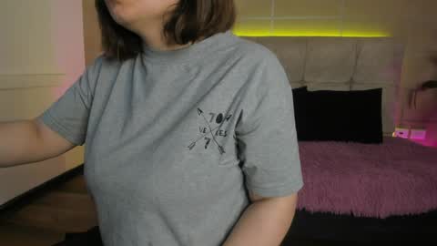 michonne_09 online show from April 5, 12:07 am