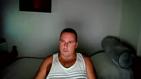 micic3 online show from June 22, 2:06 am