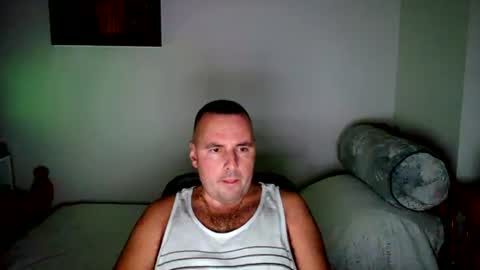micic3 online show from July 31, 2:01 am