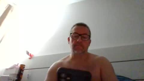 Snapshot of middleton2021 chatting on February 10, 12:30 am middleton2021 online show from February 10, 12:30 am