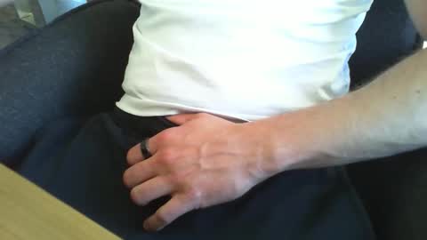 midlifemuscle17941 online show from April 30, 4:45 pm