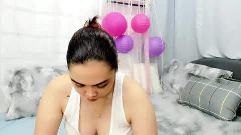 Bunny 3 online show from October 5, 9:33 pm