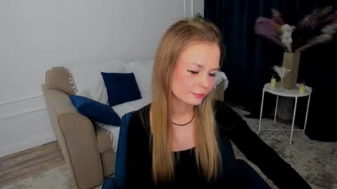 midnighteaura online show from July 17, 7:49 pm