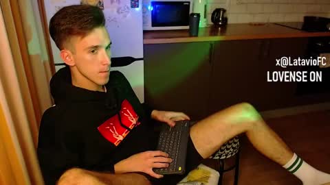 Snapshot of midnighter__ chatting on September 20, 1:19 am Alexey or just Alex online show from September 20, 1:19 am