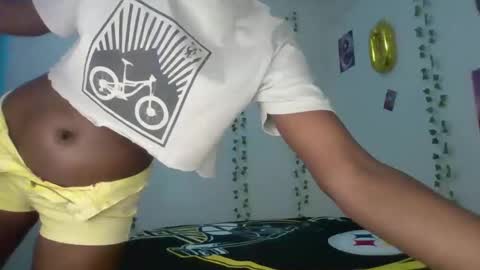 Naught Kelly online show from April 26, 5:32 pm