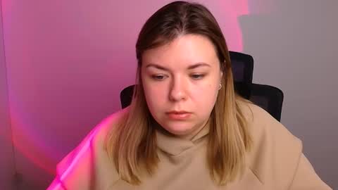 Mariana online show from November 8, 7:33 am