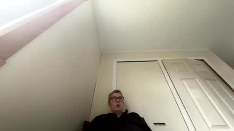midnightmochi2 online show from April 29, 8:13 pm