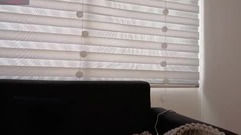 midori__san online show from April 23, 4:30 pm