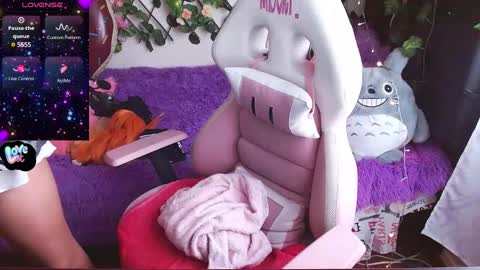 Midori 7u7 online show from January 27, 2:35 pm